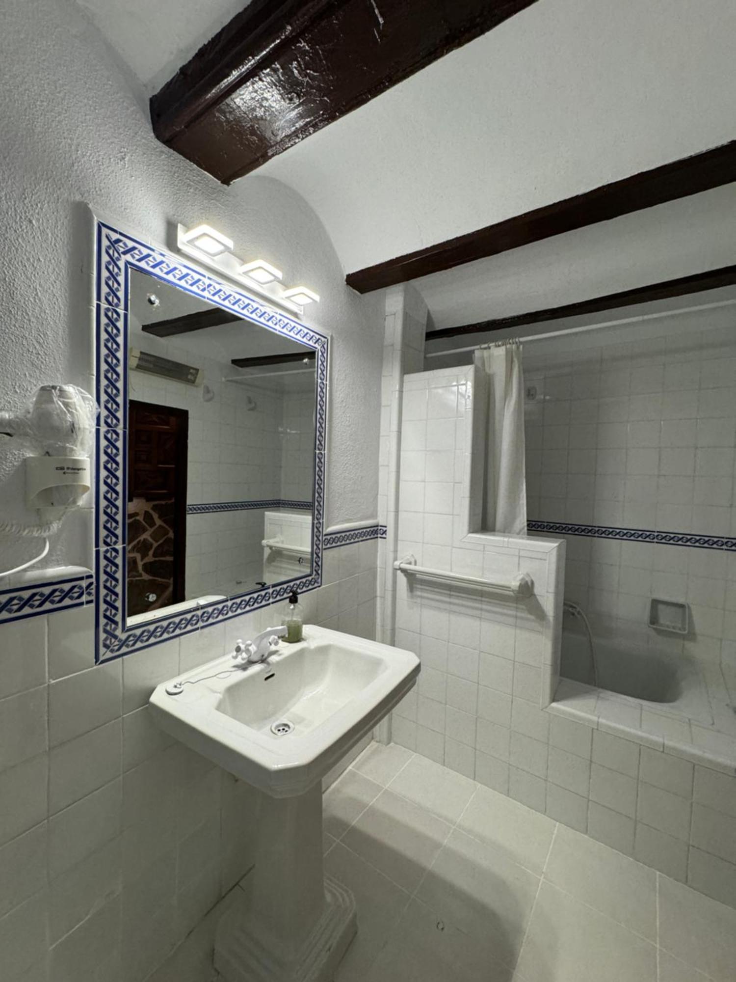 Garden Suites Xativa Casa Rural 外观 照片