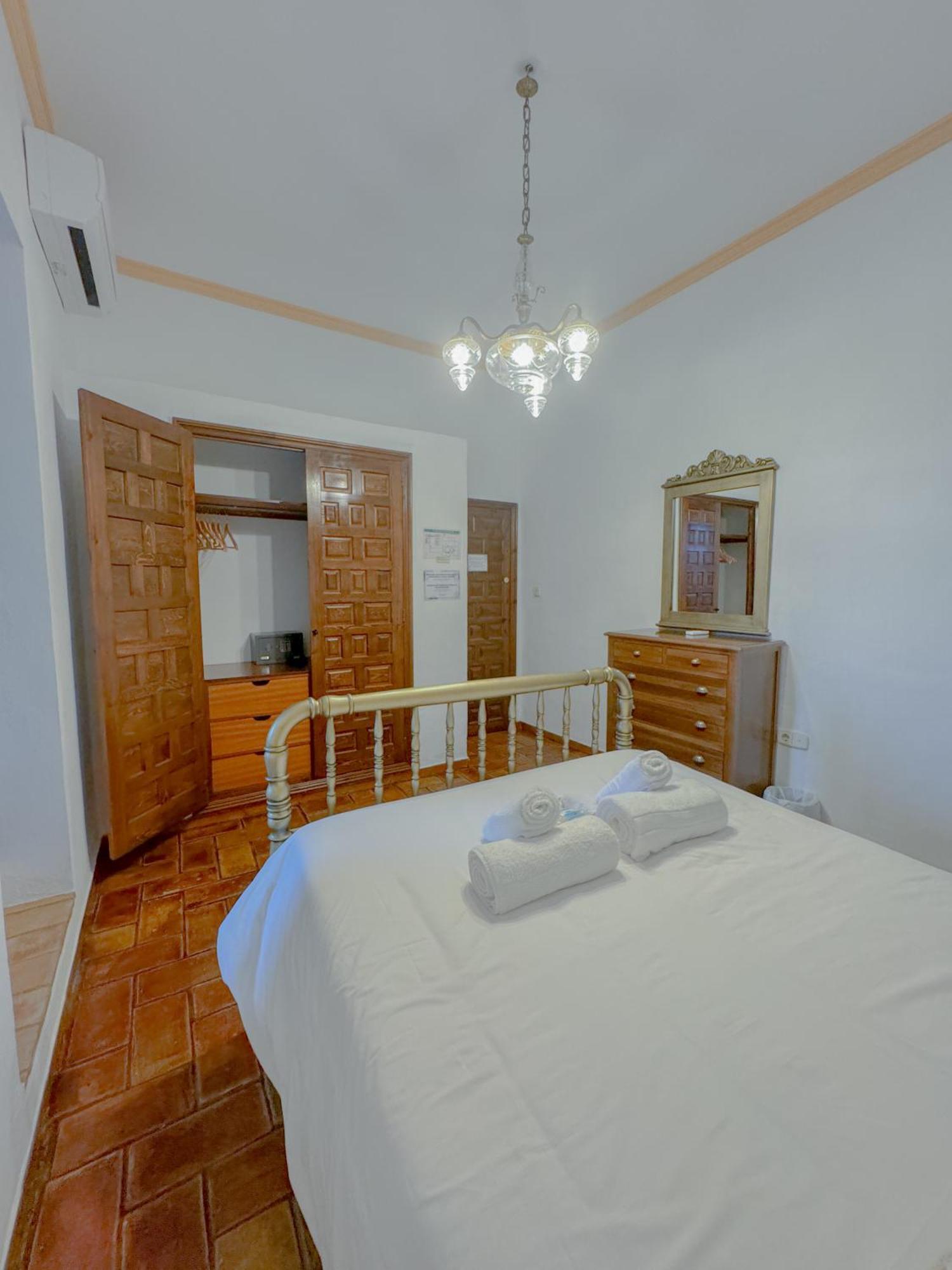 Garden Suites Xativa Casa Rural 外观 照片